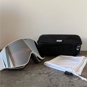 DOPE White Snowboard Ski Goggles